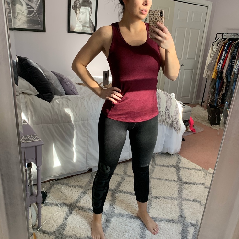 Maroon athletic top